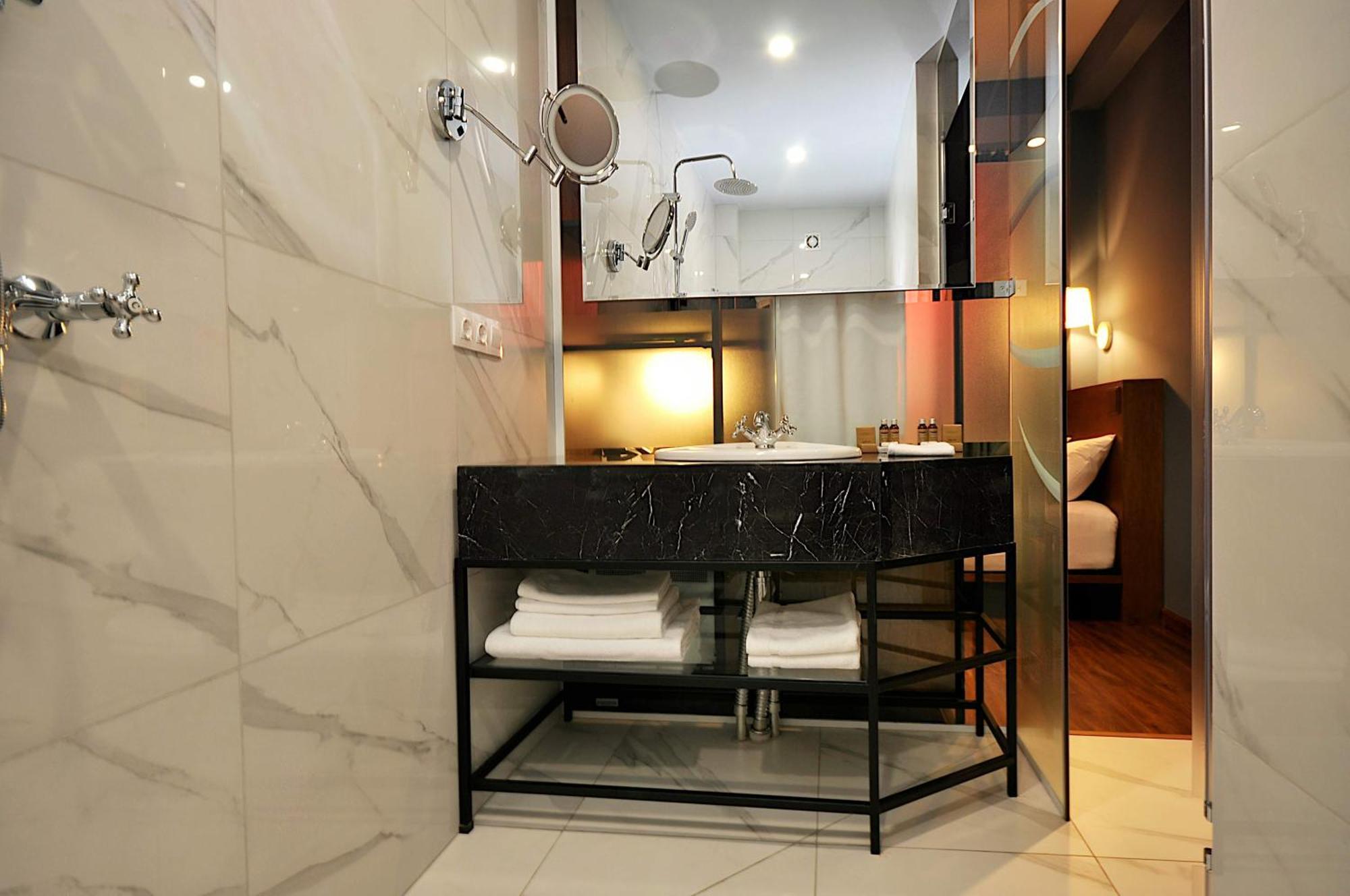 Elle Boutique Hotel 트빌리시 객실 사진
